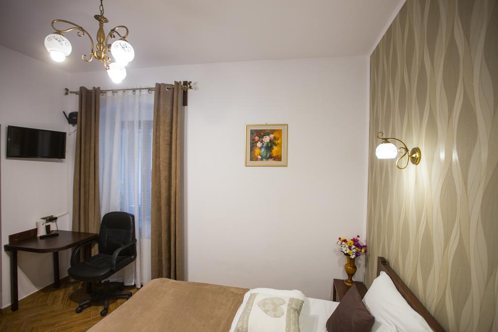 History Apartments Cetatii سيبيو المظهر الخارجي الصورة