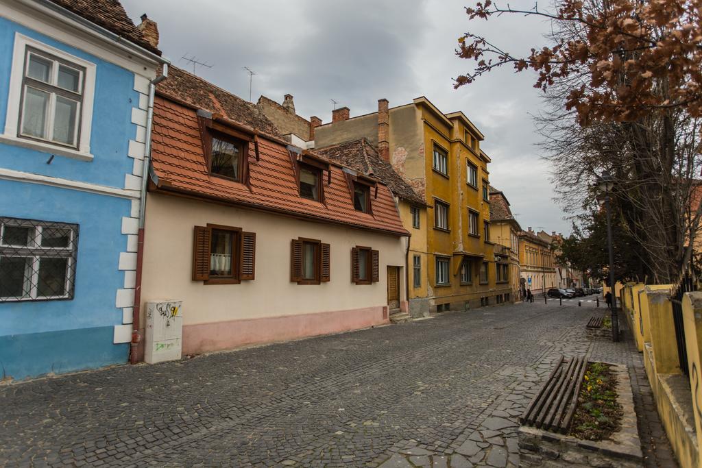 History Apartments Cetatii سيبيو المظهر الخارجي الصورة