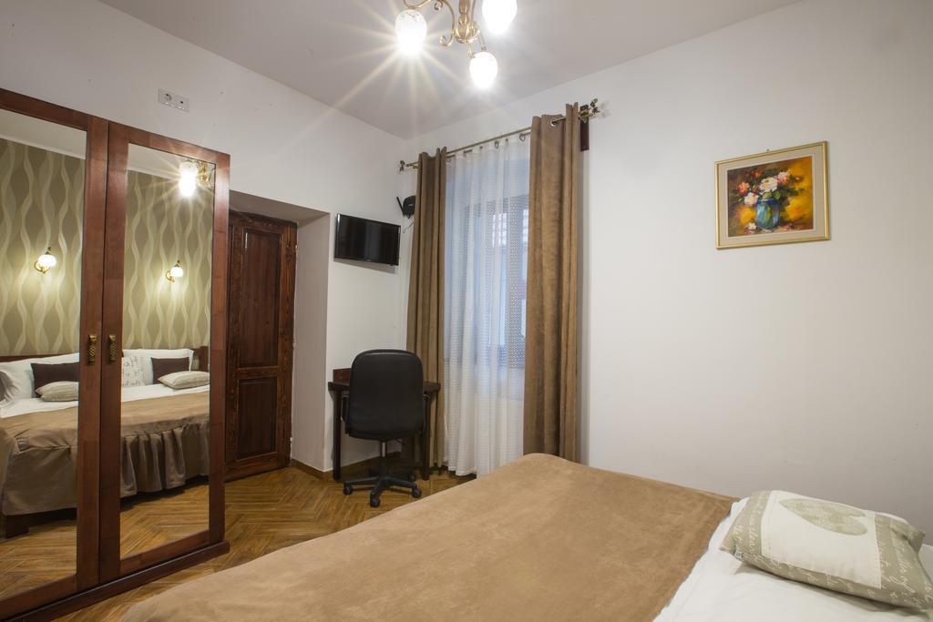 History Apartments Cetatii سيبيو المظهر الخارجي الصورة